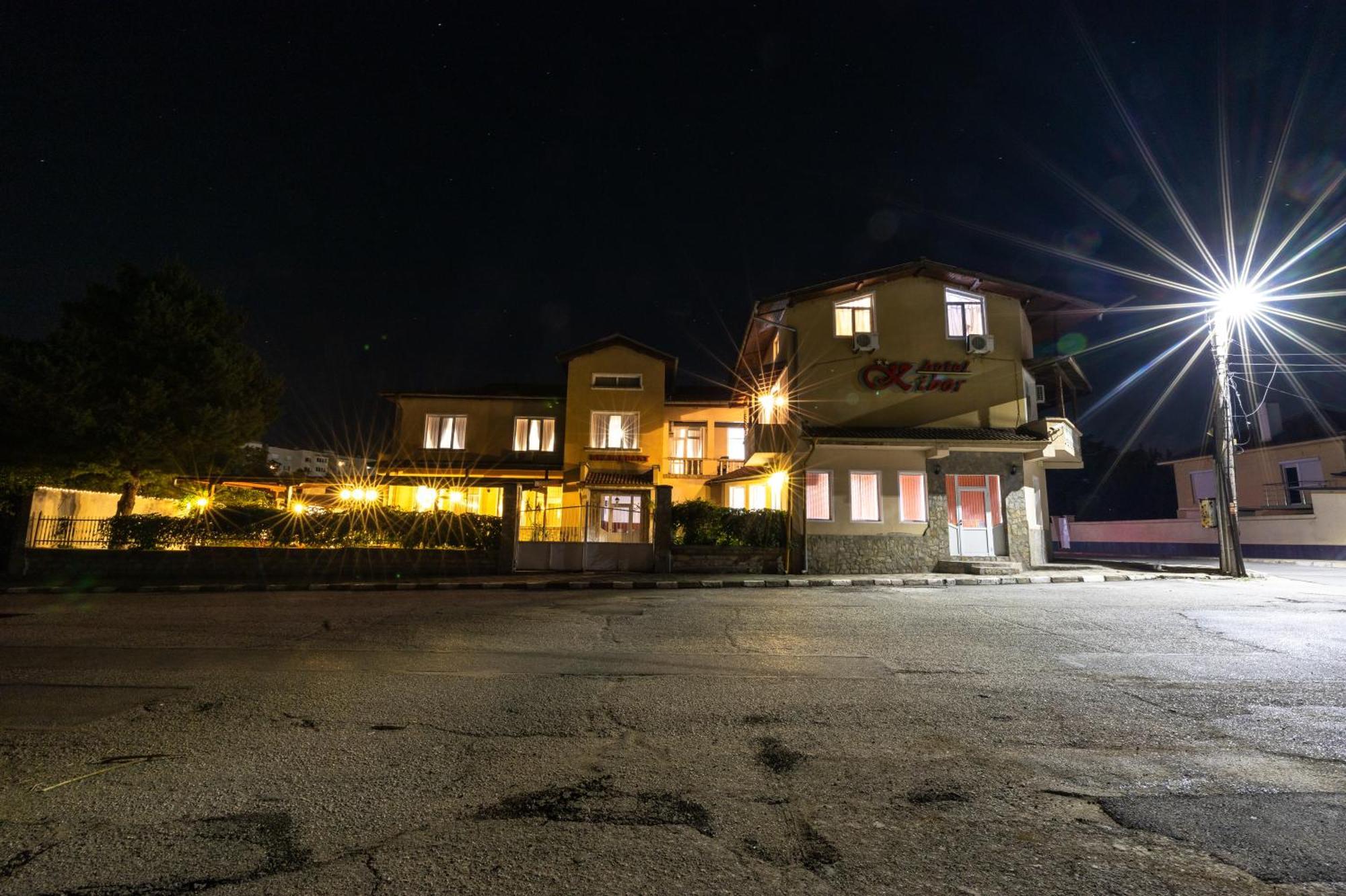 Hotel Kibor Gulubovo  외부 사진