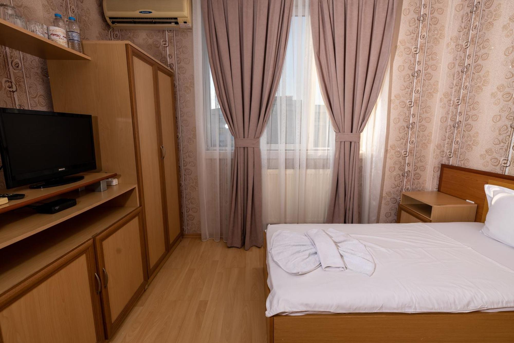 Hotel Kibor Gulubovo  외부 사진