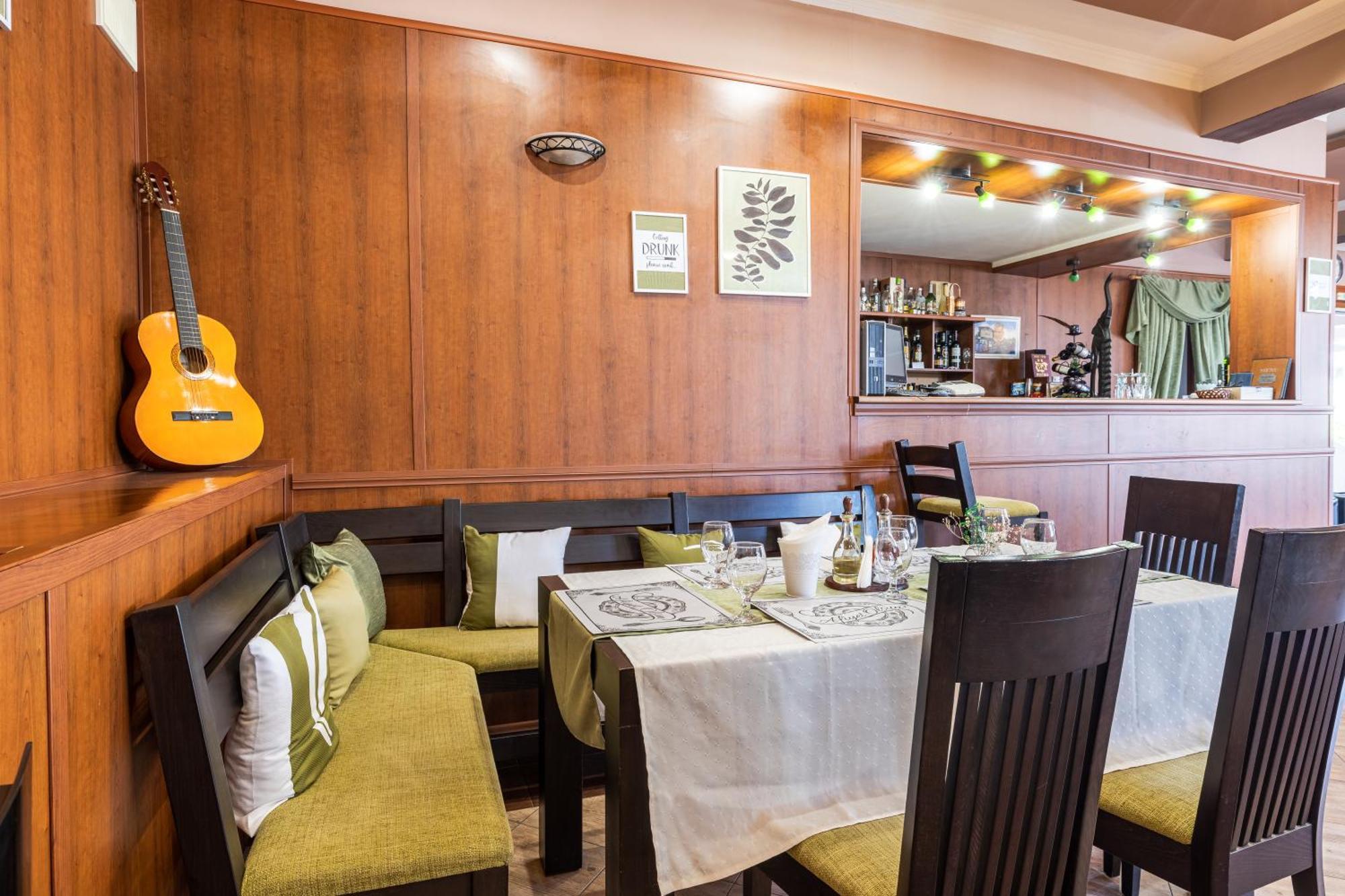 Hotel Kibor Gulubovo  외부 사진