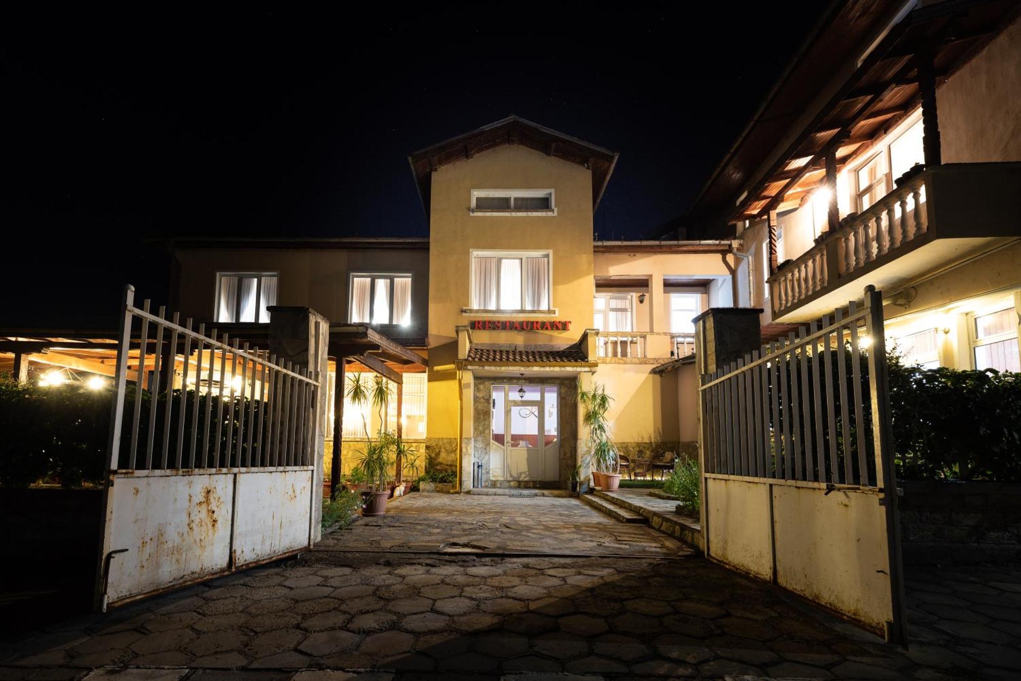 Hotel Kibor Gulubovo  외부 사진