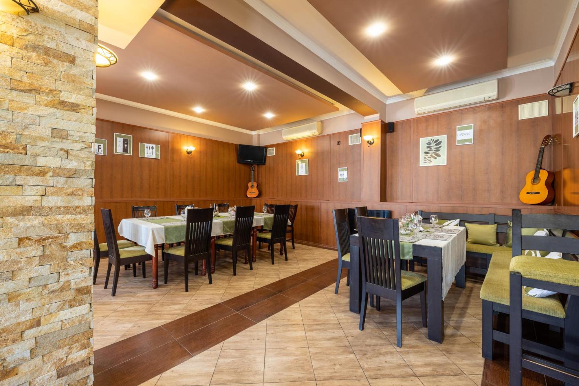 Hotel Kibor Gulubovo  외부 사진